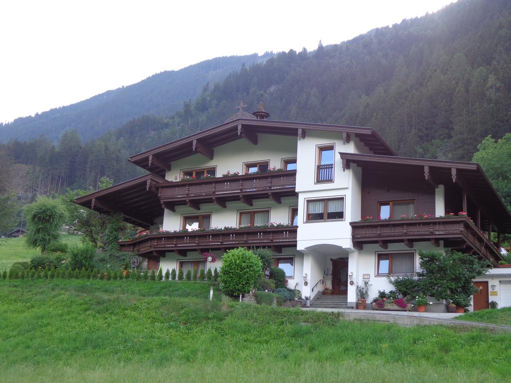 Haus Oblasser Finkenberg Bagian luar foto